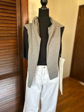 Black Ribbed Short Sleeve Mock Turtleneck Top